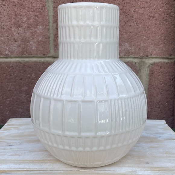 Ceramic Glossy Bud Vase Set of 2 Small - Picture 3 of 7